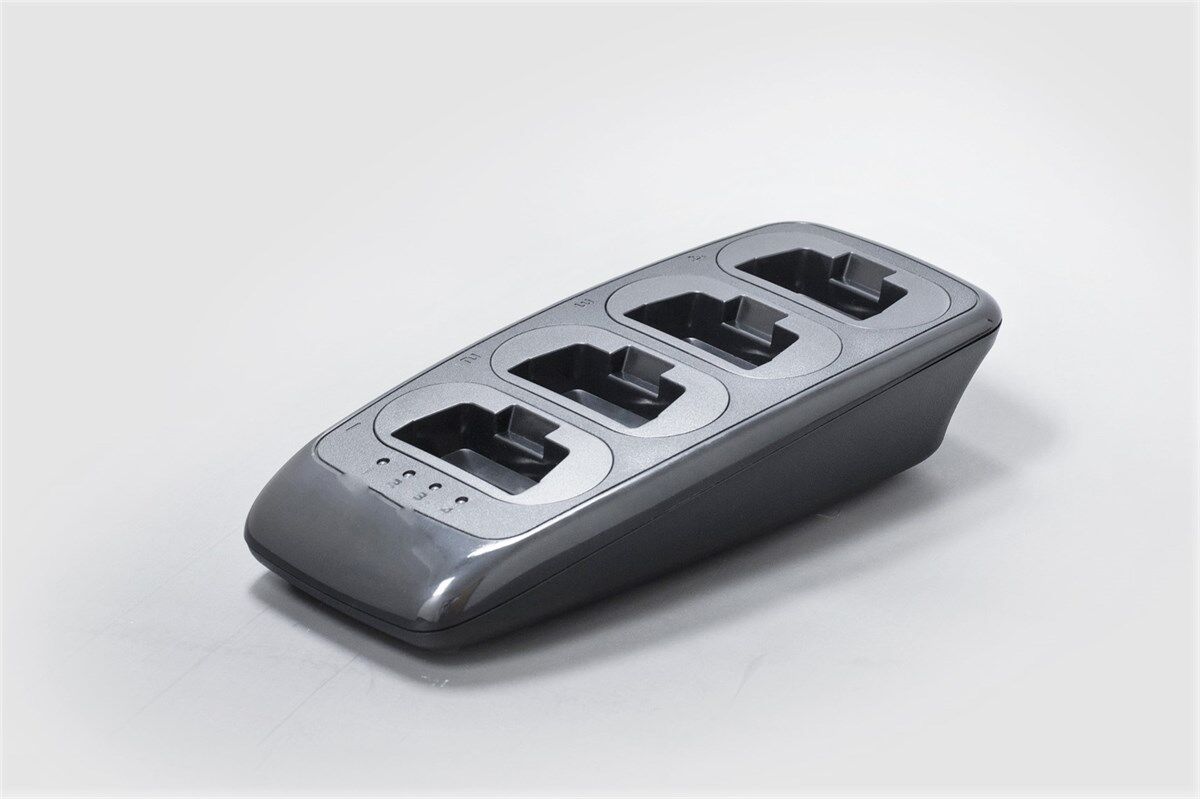 Zodiac laderack til Micro Waterproof for 4 radioer
